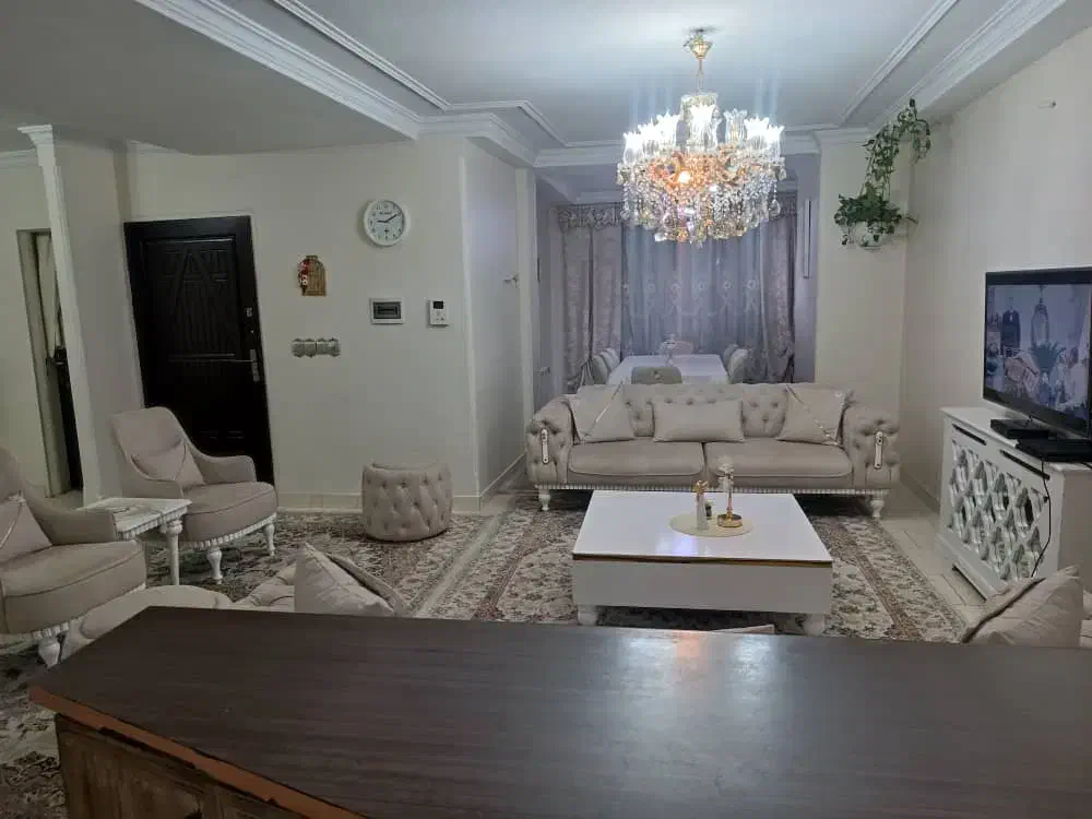 ۱۱۰متر با پارکینگ خ ولی عصر امیریه مختاری