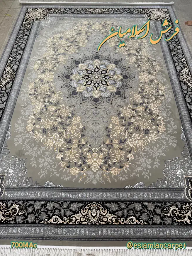 فروش‌ویژه‌فرش‌۷۰۰شانه‌و۱۲۰۰شانه‌بابهترین‌کیفیت|فرش|مریوان, |دیوار