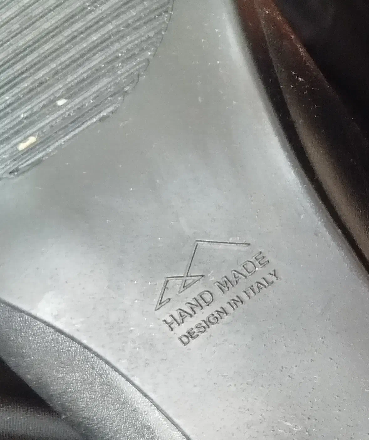 بوت و نیم بوت|کیف، کفش، کمربند|خمین, |دیوار