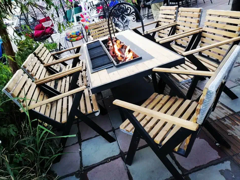 میز و صندلی آتش دان و سایبان چتری|میز و صندلی غذاخوری|خاوران, |دیوار