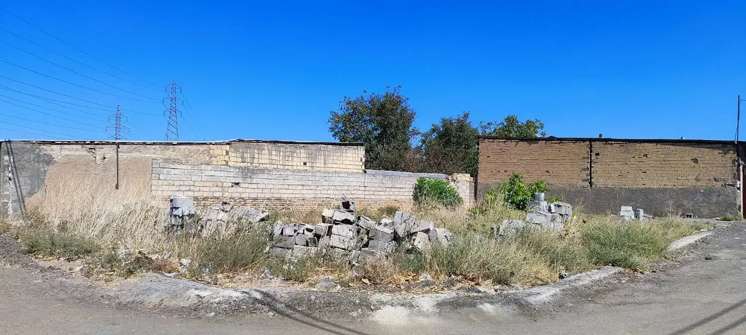 زمین کارگاهی دو بر ۴۰۰ متر/ کوچه کارخانه قند|فروش دفتر صنعتی، کشاورزی، تجاری|ملایر, |دیوار