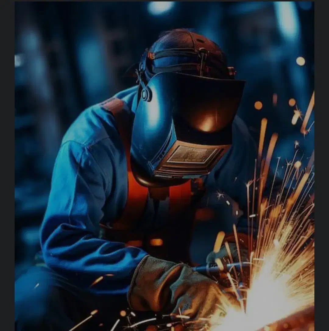 نیروی ساده جوان|استخدام صنعتی، فنی، مهندسی|قم, کوه سفید|دیوار