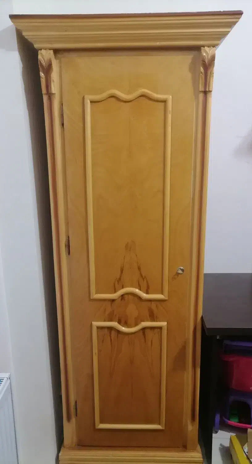 دو عدد کمد لباس چوبی با در قفل شو|جاکفشی، کمد، دراور|مشهد, گلبرگ|دیوار