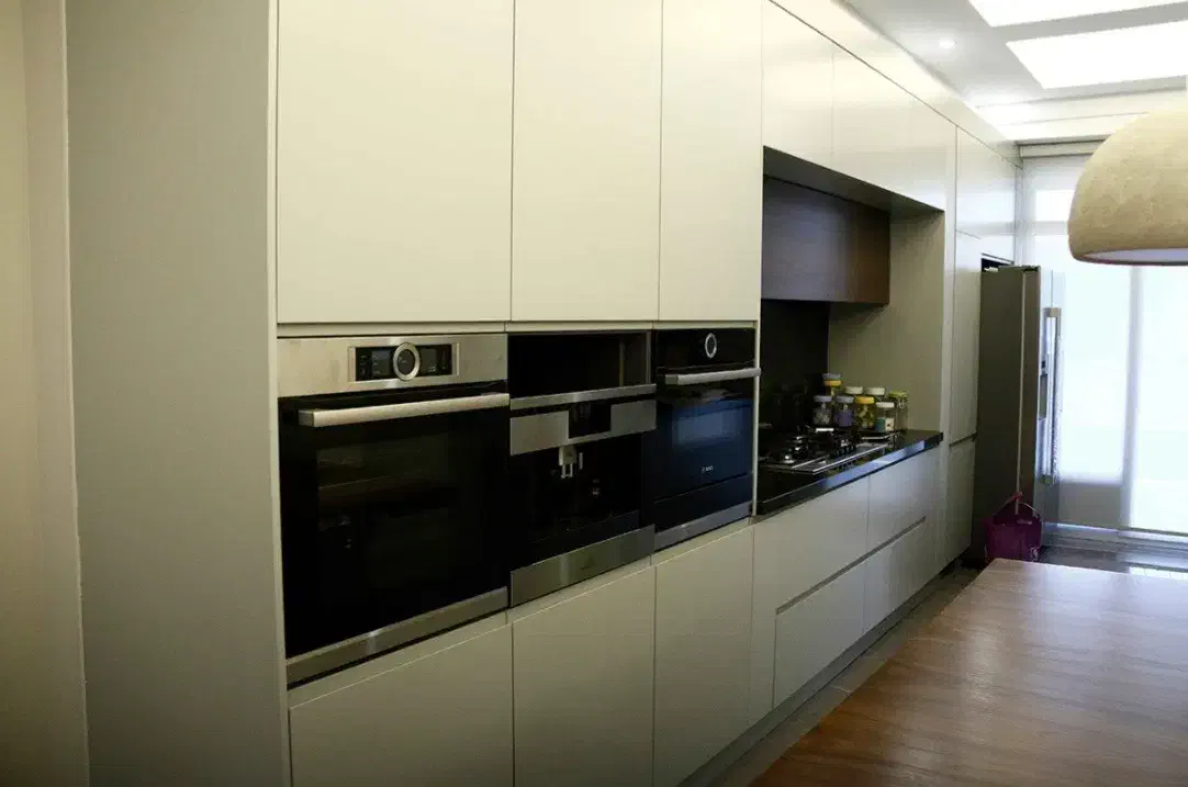 کابینت سفید فقط متری ۱۲۵۰۰|مصالح و تجهیزات ساختمان|تهران, امام خمینی|دیوار