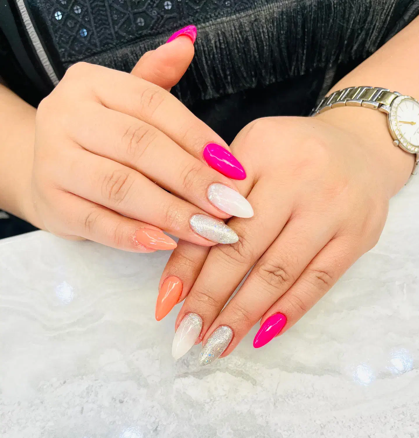 تخفیف ویژه یلدایی خدمات ناخن|خدمات آرایشگری و زیبایی|شیراز, سیلو|دیوار