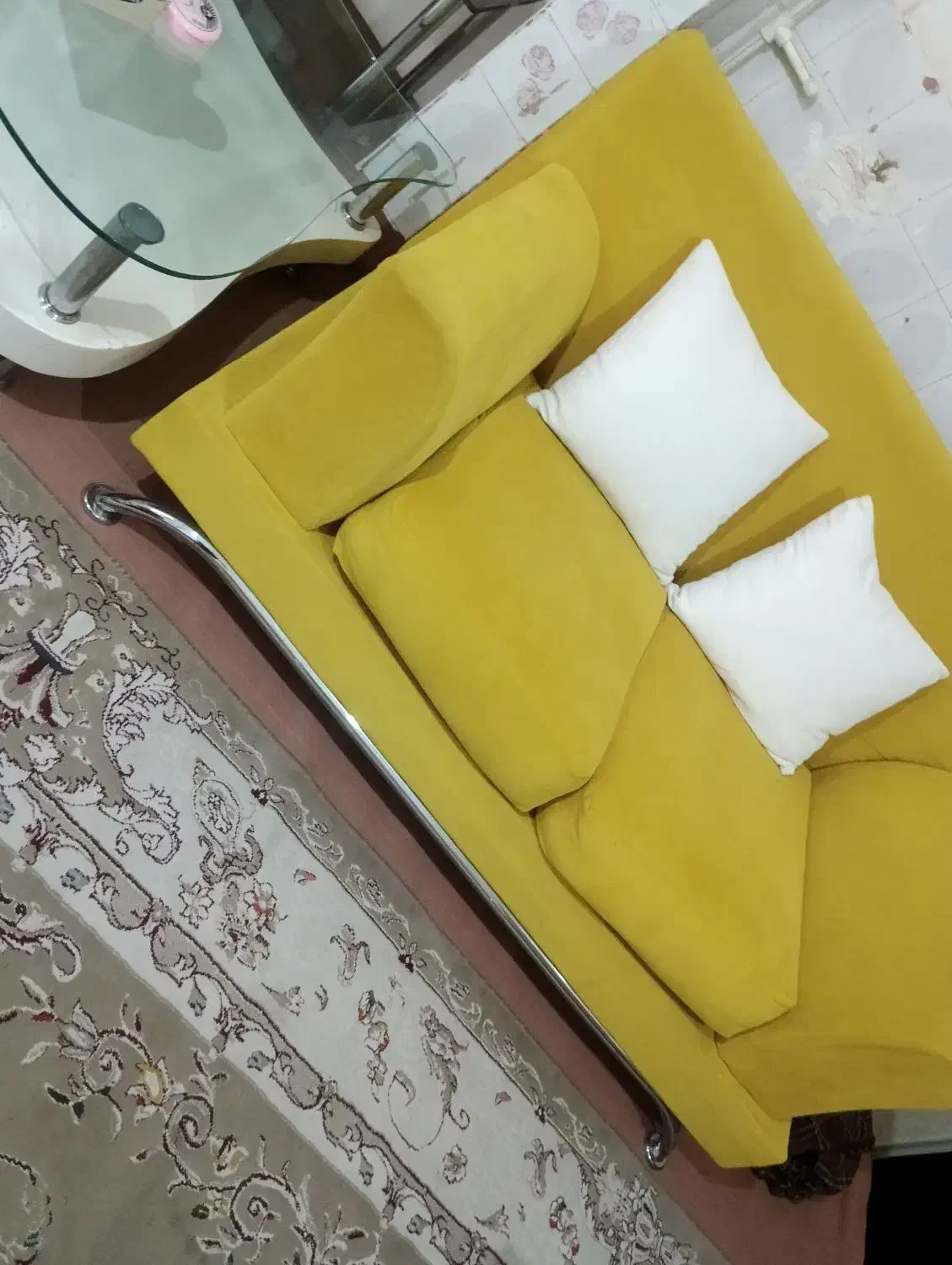 مبل راحتی|مبلمان خانگی و میز عسلی|آشخانه, |دیوار