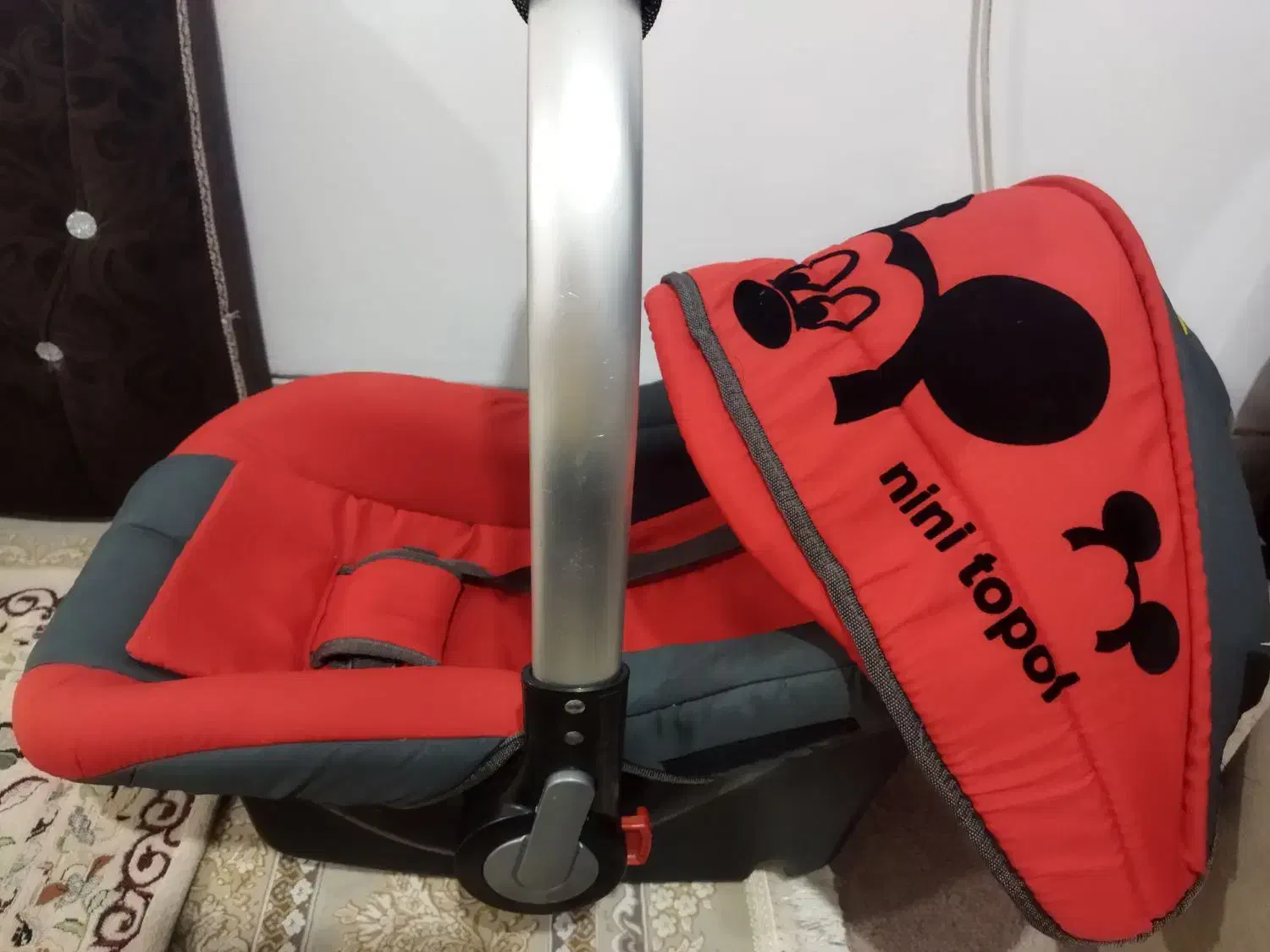 کریر|کالسکه و لوازم جانبی|شیراز, لشکری‎|دیوار