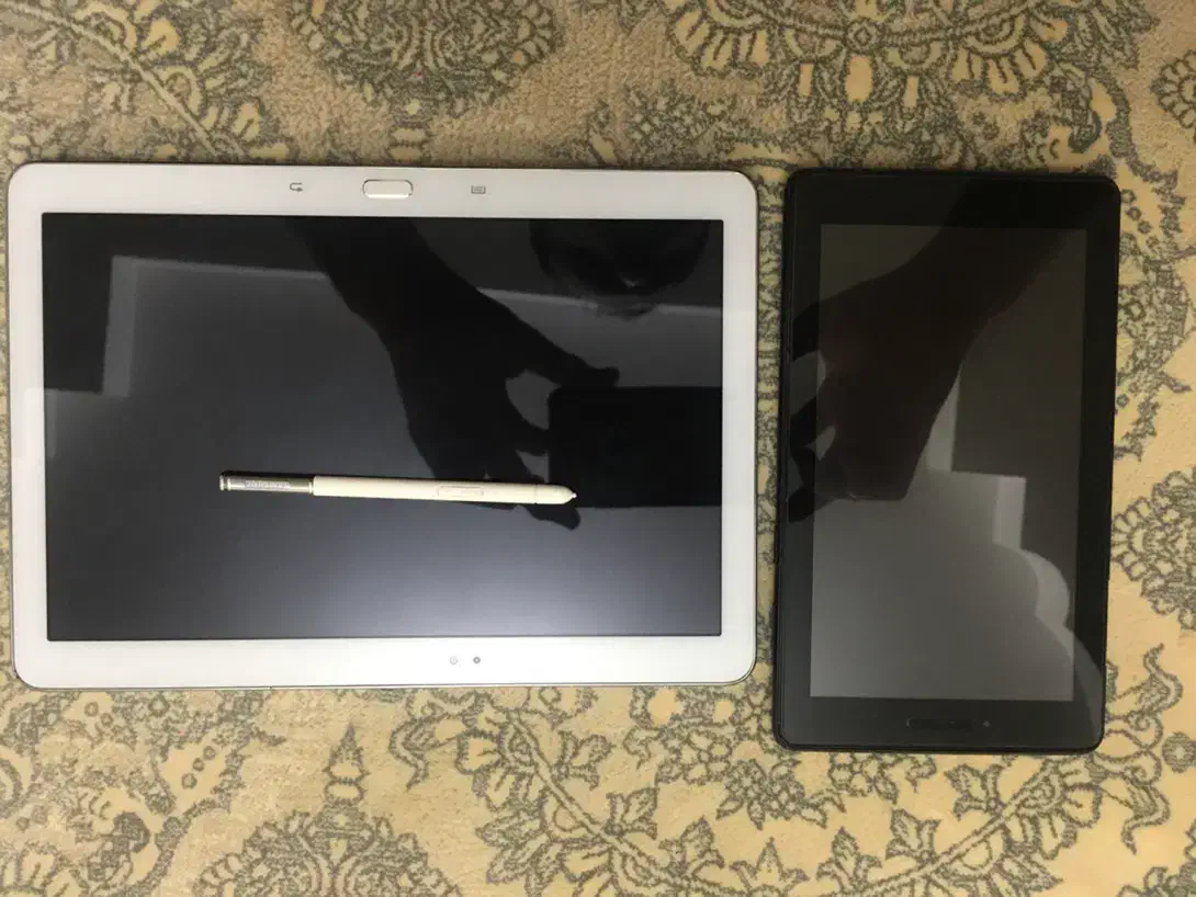 تبلت|تبلت|خرم‌آباد, |دیوار