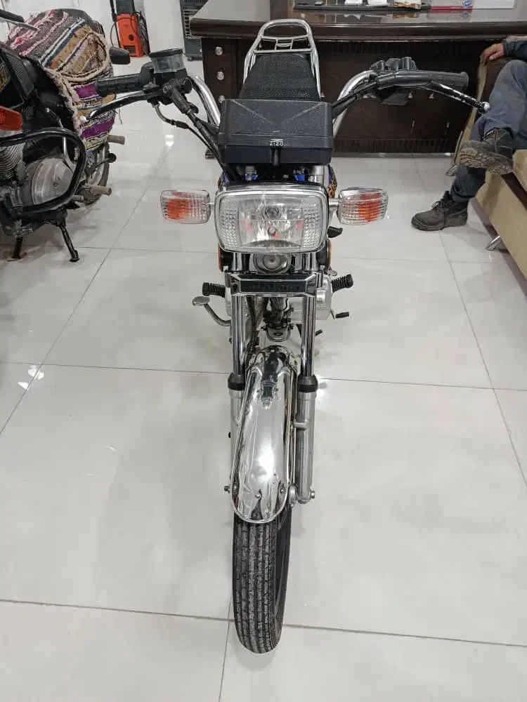 ۱۰۰۰۰۰۰۰۰۰۰|موتورسیکلت|بمپور, |دیوار