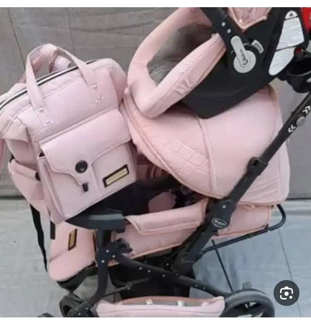 فروش کالسکه با کریر با قیمت مناسب|کالسکه و لوازم جانبی|آمل, |دیوار