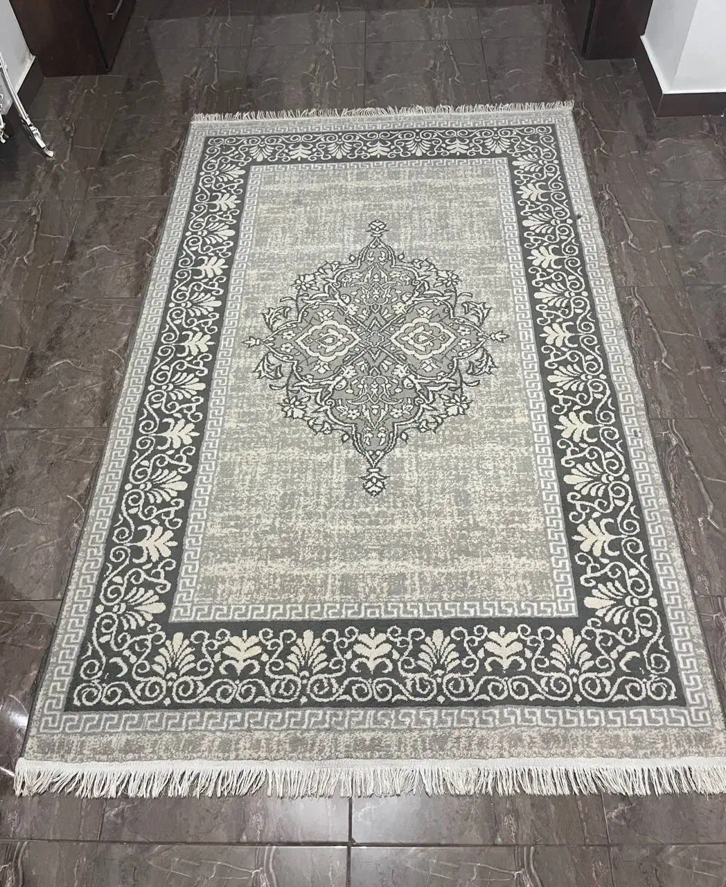 فرش 2*1/5|فرش|قائم‌شهر, |دیوار