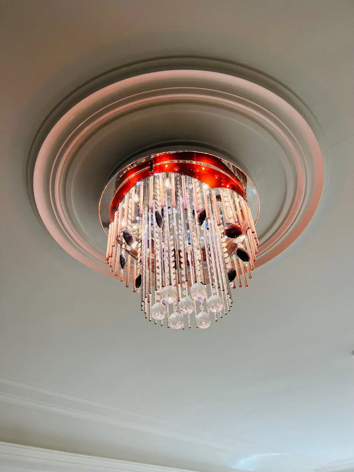 فروش لوستر دارای فناوری نور سه رنگ|لوستر و چراغ آویز|سمنان, |دیوار