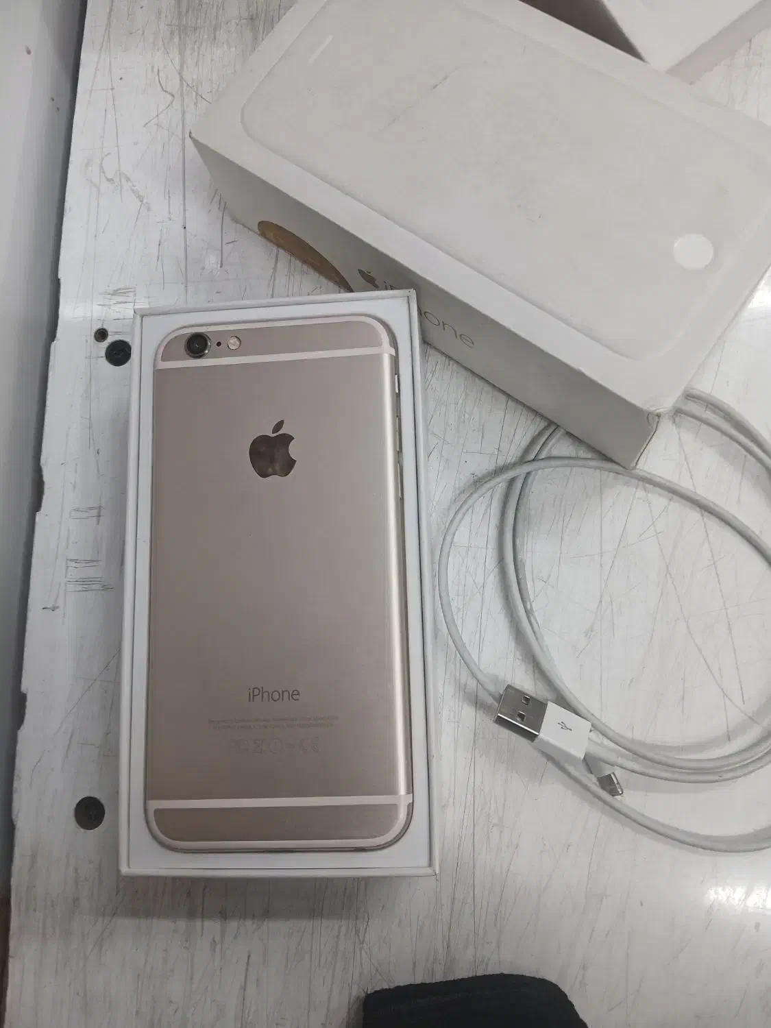 آیفون ۶ حافظه ۶۴گیک(پلمپ)|موبایل|تهران, افسریه شمالی|دیوار