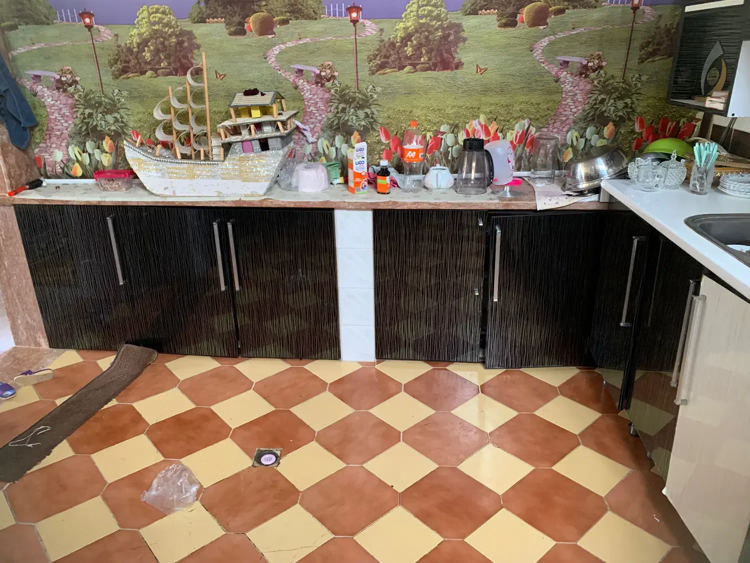 کابینت های گلس دست دوم|آب‌چکان و نظم‌دهنده ظروف|مرند, |دیوار