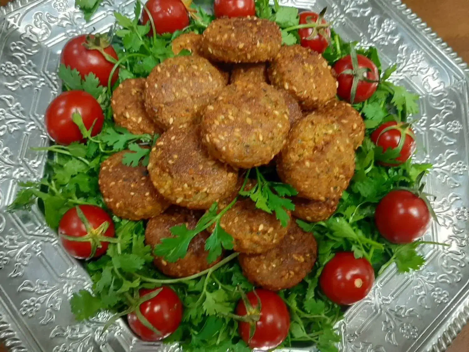 پخش فلافل اماده برند شرکتی|عمده‌فروشی|محمدشهر, همایون ویلا|دیوار