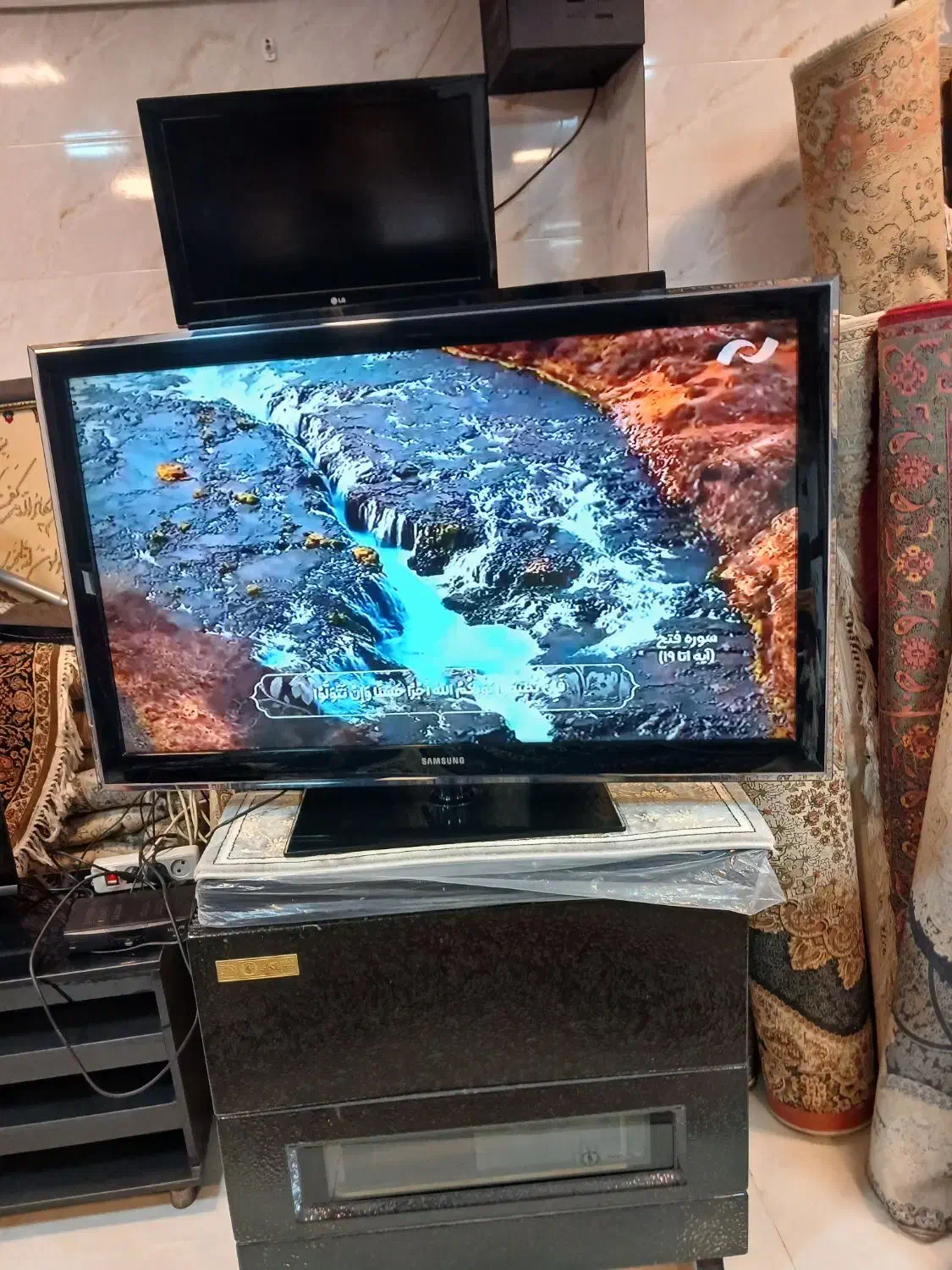 ال سی دی درحد سالم|تلویزیون و پروژکتور|خرمآباد (تنکابن), |دیوار