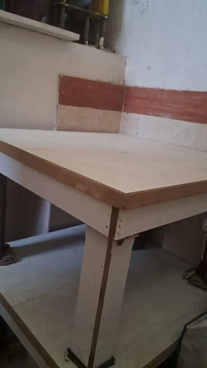 کرسی چوبی سالم|مبلمان خانگی و میز عسلی|وحیدیه, |دیوار