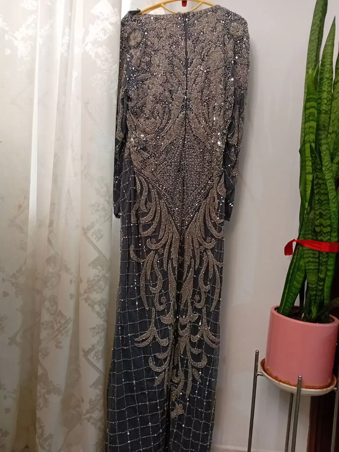 پیراهن مجلسی|لباس|لاهیجان, خمیر کلایه|دیوار