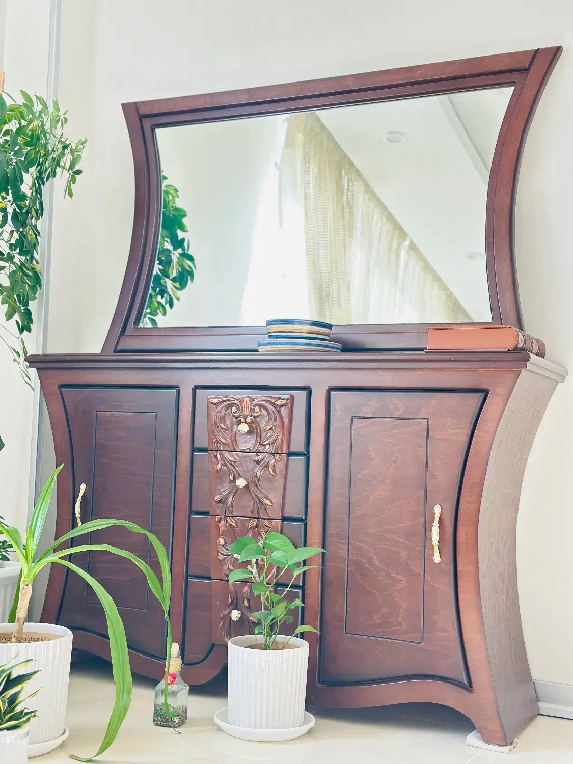 آیینه و کنسول|بوفه، ویترین، کنسول|شاهین‌شهر, امام حسین|دیوار