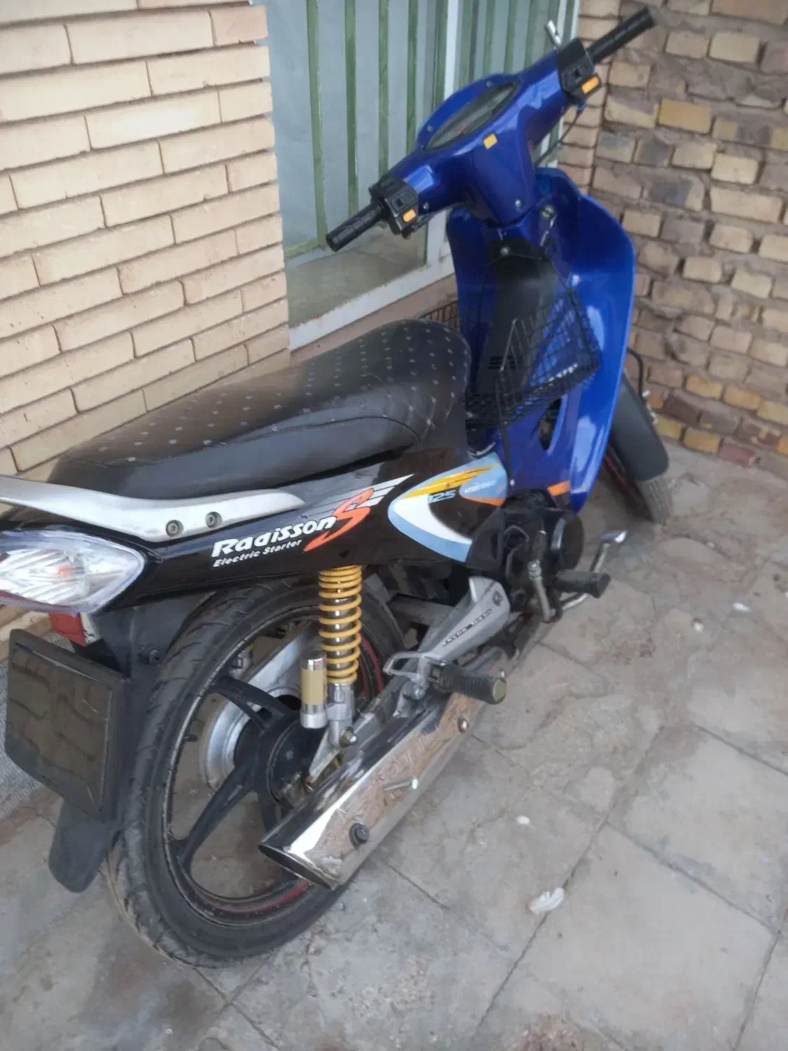 بی کلاچ ۹۳|موتورسیکلت|رفسنجان, |دیوار