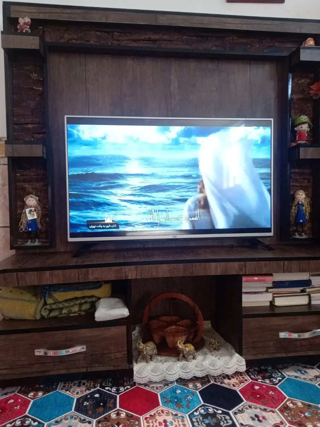 فروش میز تلویزیون وبوفه|میز تلویزیون|بم, |دیوار