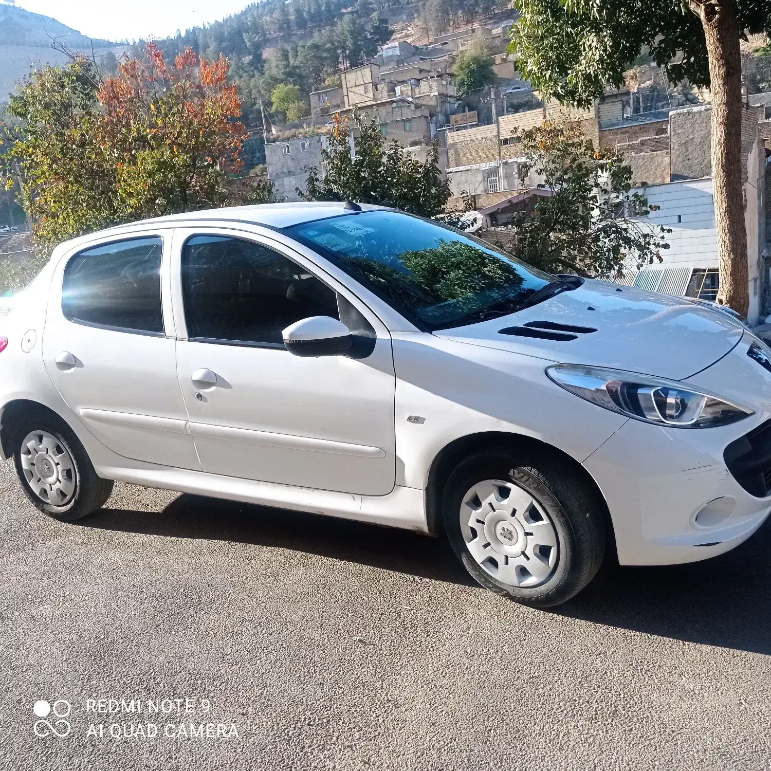 پژو ۲۰۷ سقف فلزی تیو فایو مدل ۱۴۰۱|خودرو سواری و وانت|خرمآباد, |دیوار