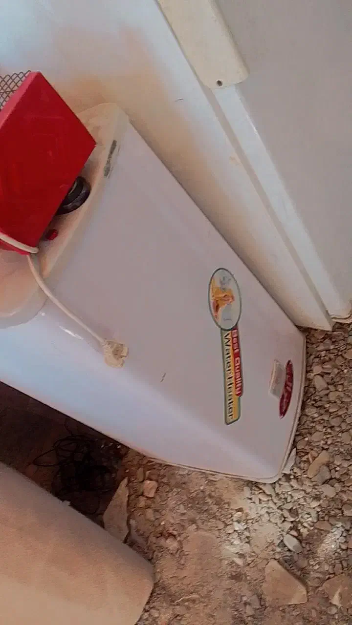 آب گرمکن برقی سمساری کوهکن ارتش ۹|آبگرمکن، پکیج، شوفاژ|زابل, |دیوار