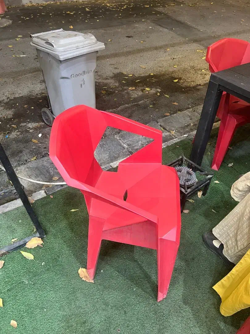 میز و صندلی در حد نو فروشی|کافی‌شاپ و رستوران|کرج, کیانمهر|دیوار