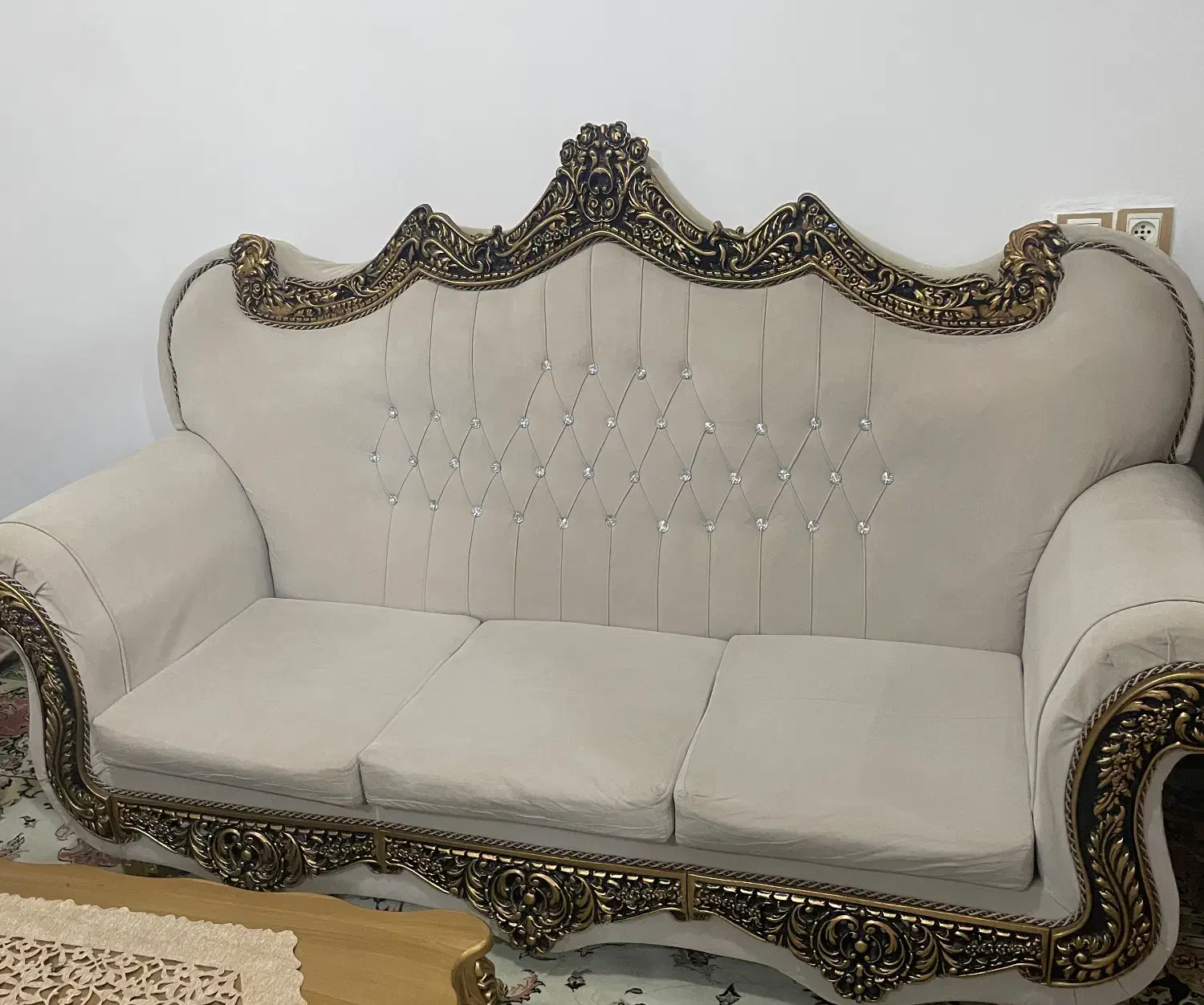 مبل سلطنتی|مبلمان خانگی و میز عسلی|دهگلان, |دیوار