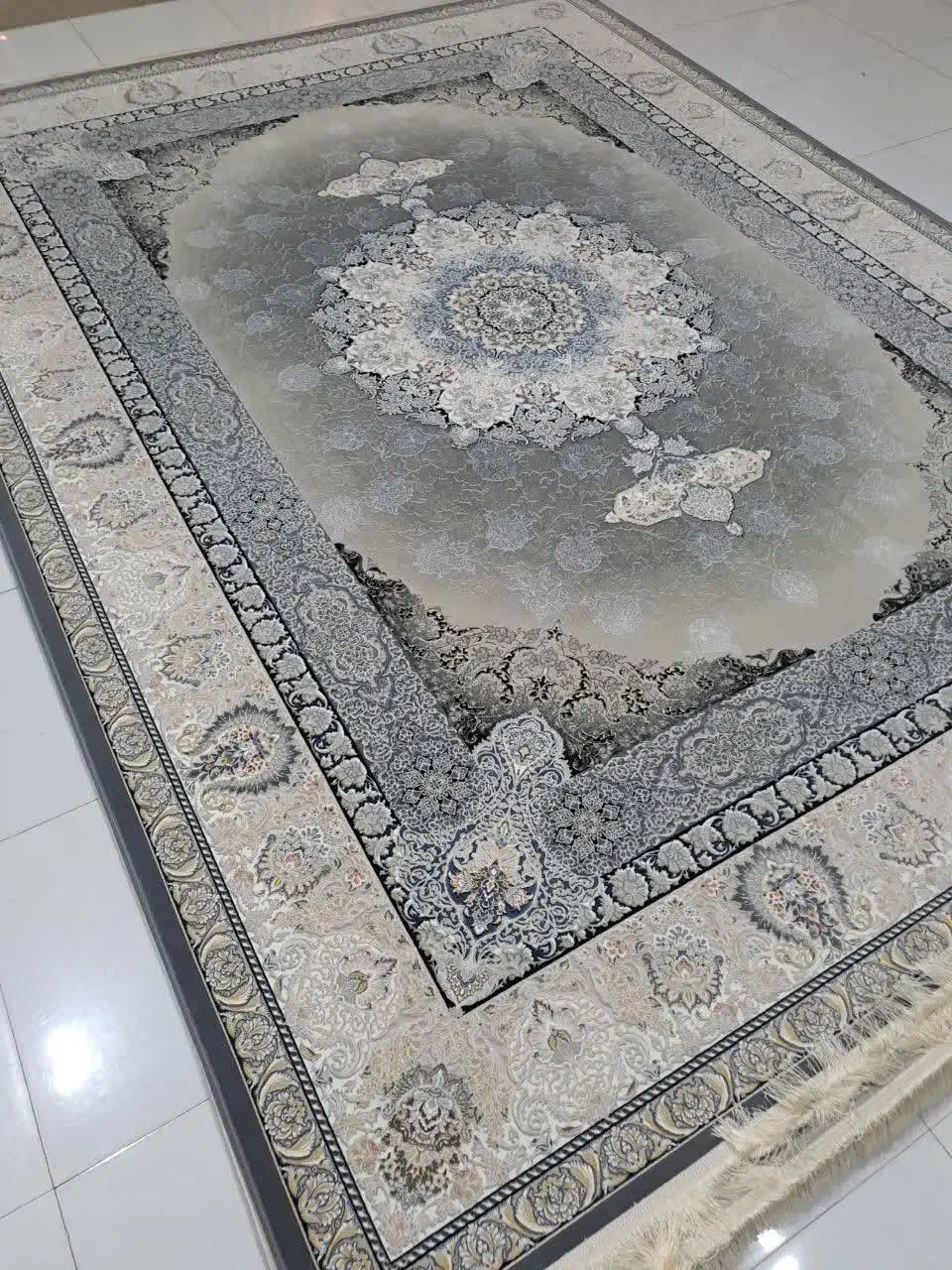 فرش صددرصد آکرلیک ۷۰۰ و ۱۲۰۰ شانه|فرش|بلده, |دیوار