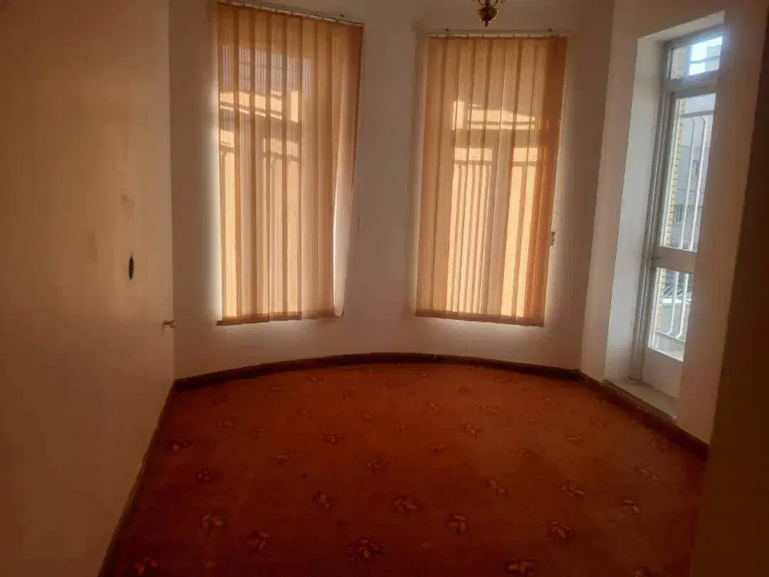 اجاره طبقه دوم منزل ویلایی سه خواب باغ دلگشا|اجارهٔ خانه و ویلا|شیراز, نارنجستان|دیوار