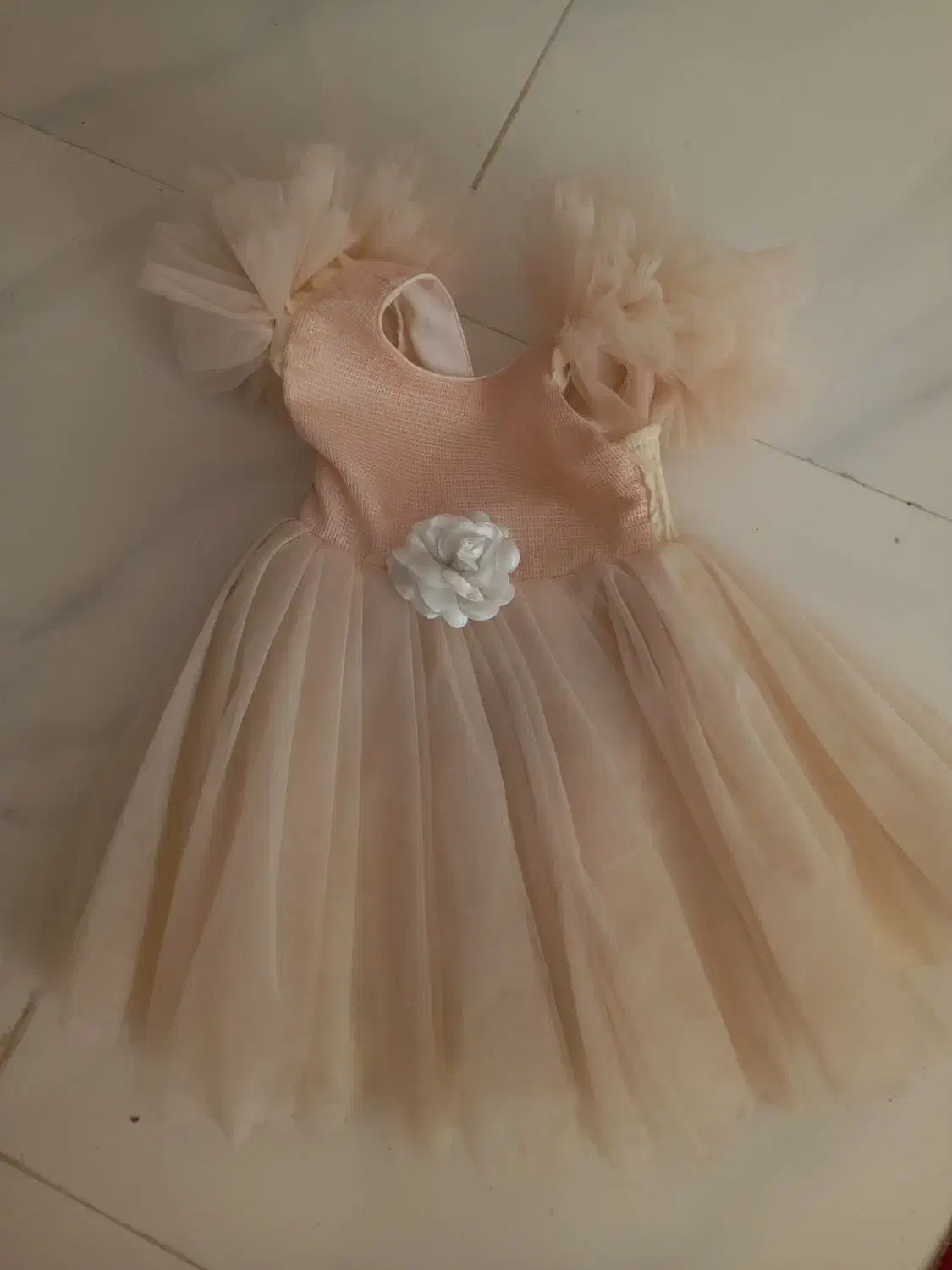 تور بچگانه|کفش و لباس بچه|ملایر, |دیوار