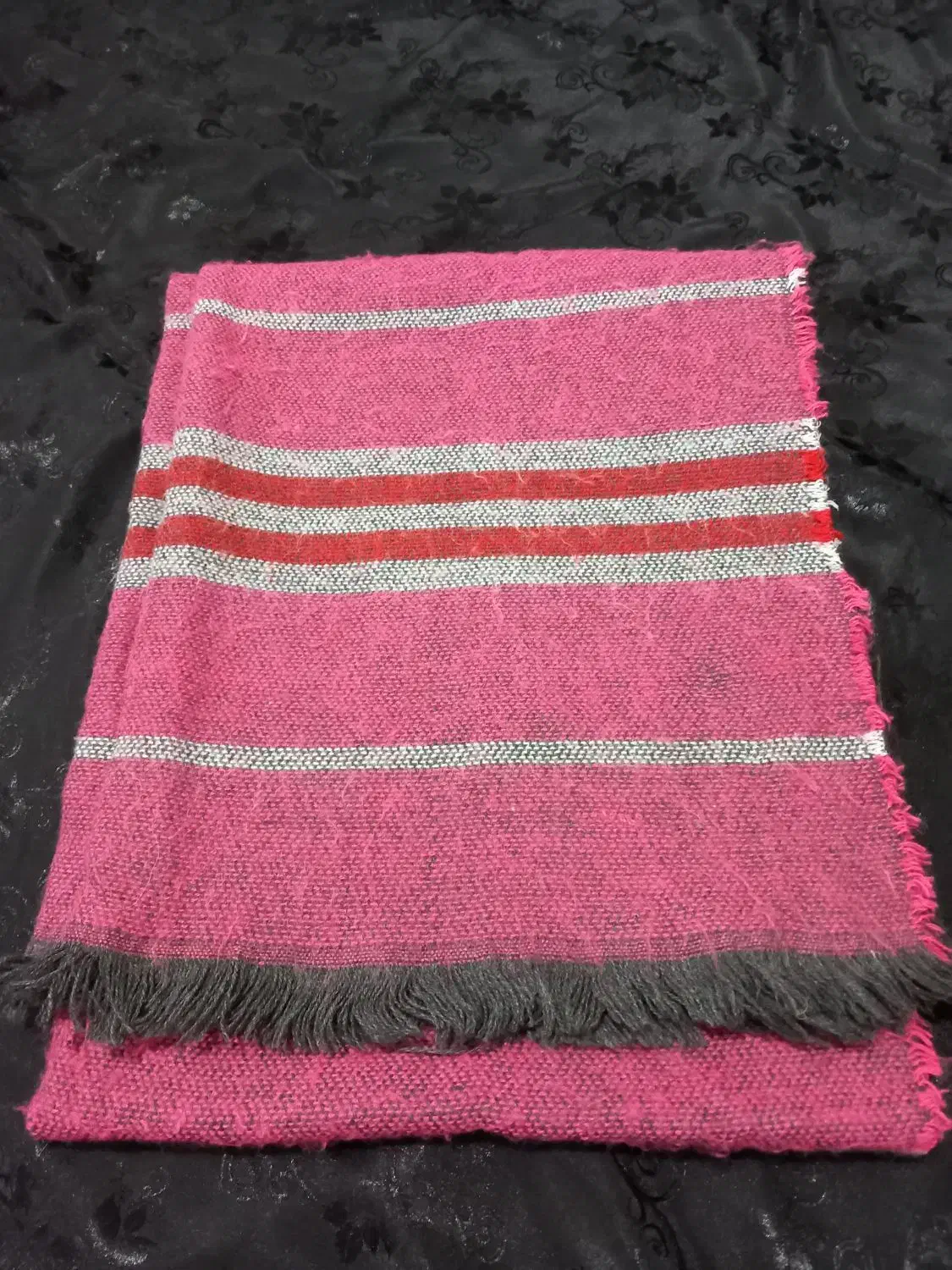 شال زمستونی|لباس|مشهد, شهید قربانی|دیوار