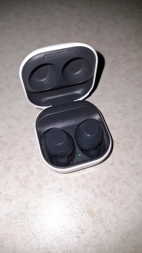 گلکسی بادز2 fe|لوازم جانبی موبایل و تبلت|چهارباغ, |دیوار