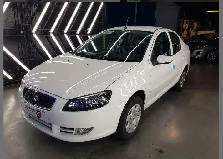 رانا پلاس ۴۰۴ نقدو اقساط|خودرو سواری و وانت|تهران, جمهوری|دیوار