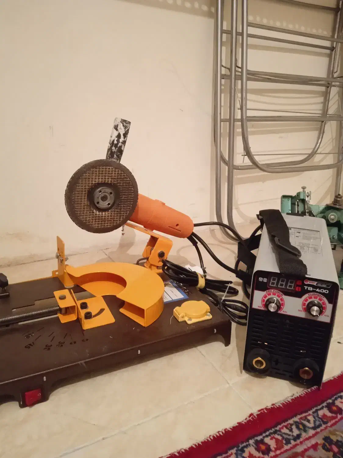 خرده جوشکاری در محل|خدمات پیشه و مهارت|پرند, فاز ۵|دیوار