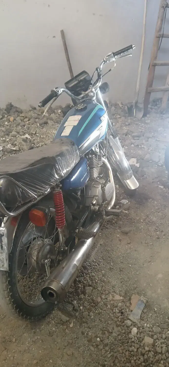 موتور ۱۲۵ پلاک قدیم|موتورسیکلت|سنندج, |دیوار