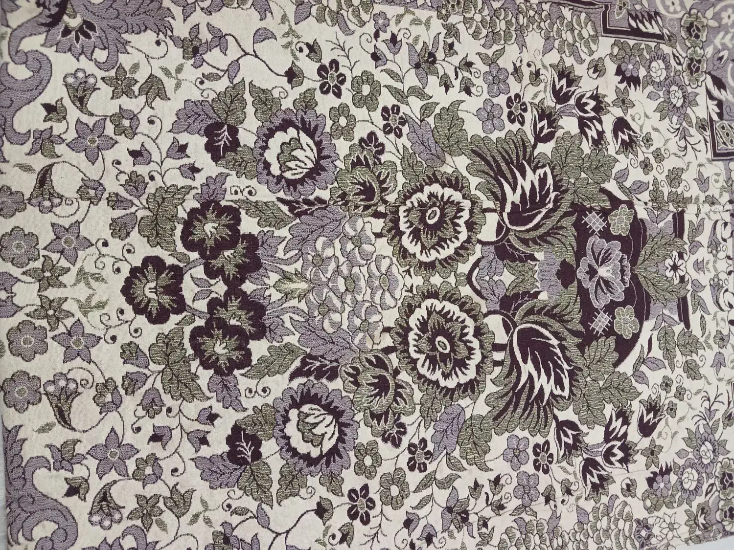 روفرشی 9متری سالم بدونه پارگی وسوختگی|روفرشی|همدان, |دیوار