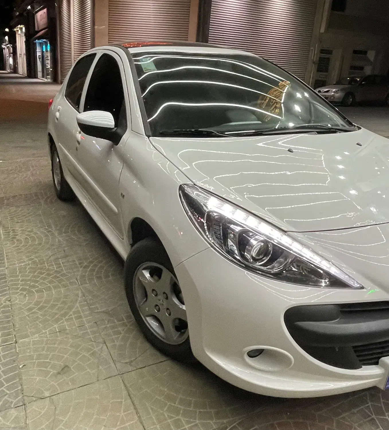 ۲۰۷ پانا|خودرو سواری و وانت|بروجرد, |دیوار