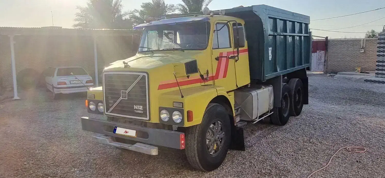 ولوو کمپرسی ده چرخ مدل ۷۲|خودرو سنگین|رامشیر, |دیوار