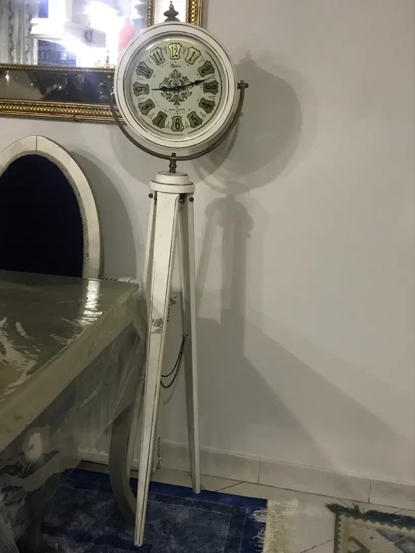 ساعت ایستاده سه پایه کرمی|ساعت دیواری و تزئینی|تهران, سبلان (لشگر)|دیوار