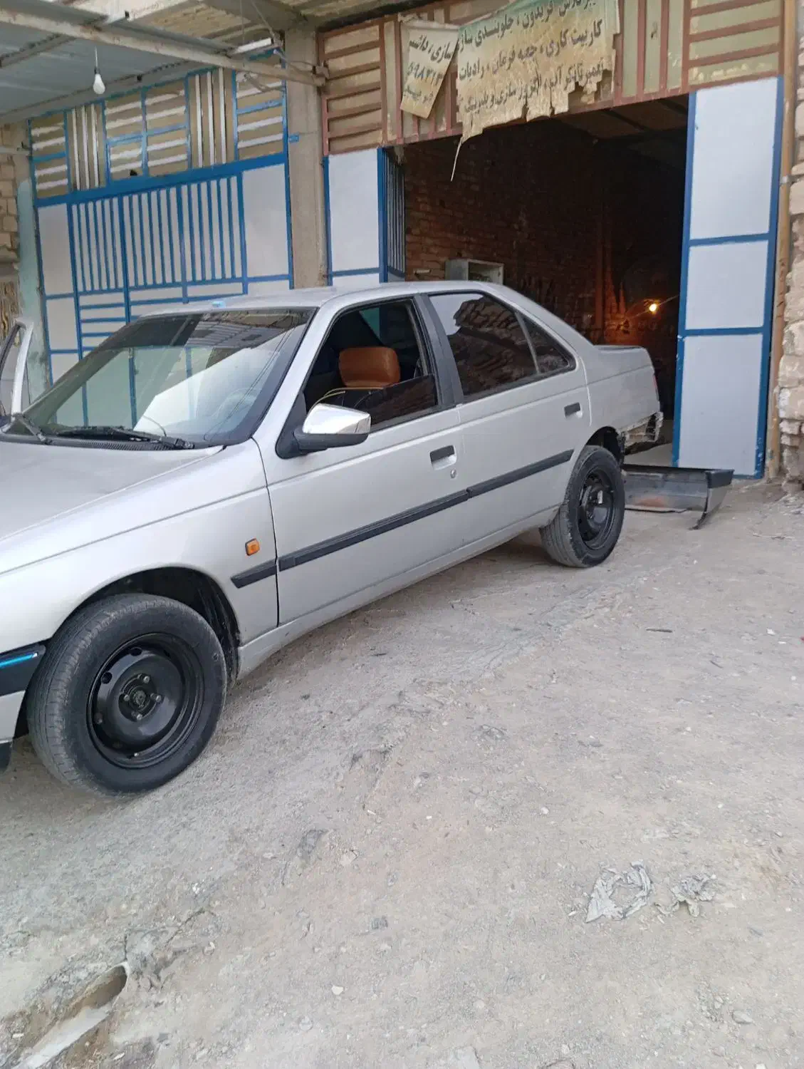 فروشی|خودرو سواری و وانت|خاش, |دیوار