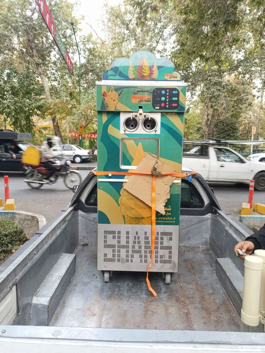 دستگاه بستنی تکفاز|کافی‌شاپ و رستوران|لنجان, |دیوار