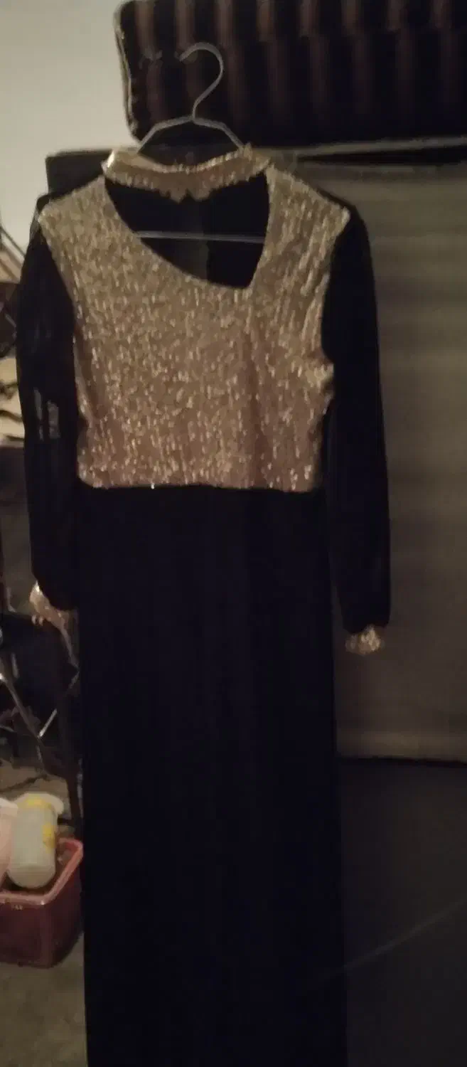 لباس مجلسی|لباس|ساوه, |دیوار