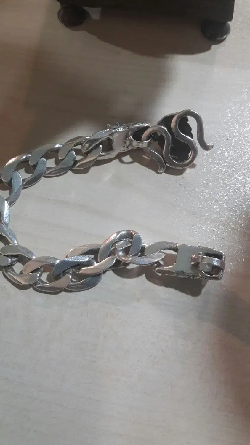 یک عدد دسبند ایتالی دساز|جواهرات|نقده, |دیوار