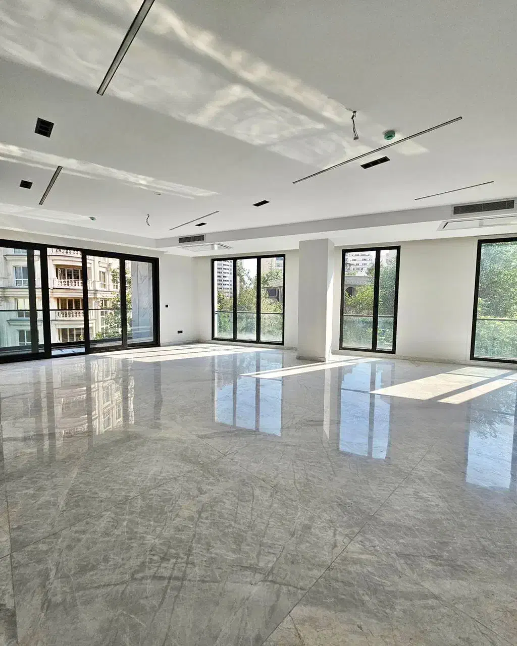 آپارتمان 200 متر کامرانیه /فول مشاعات/ ویو مشجر|اجارهٔ آپارتمان|تهران, کامرانیه|دیوار