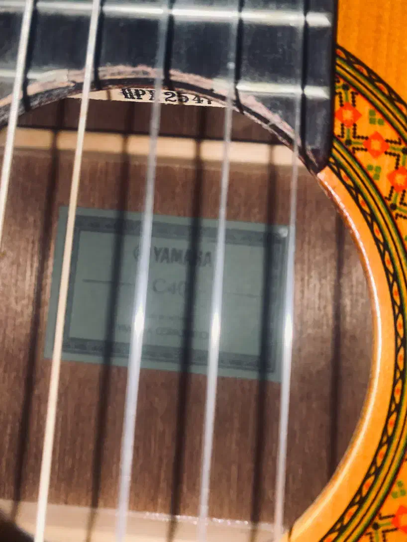 گیتار یاماها c40 اصل اندونزی|گیتار، بیس، امپلیفایر|ارومیه, |دیوار
