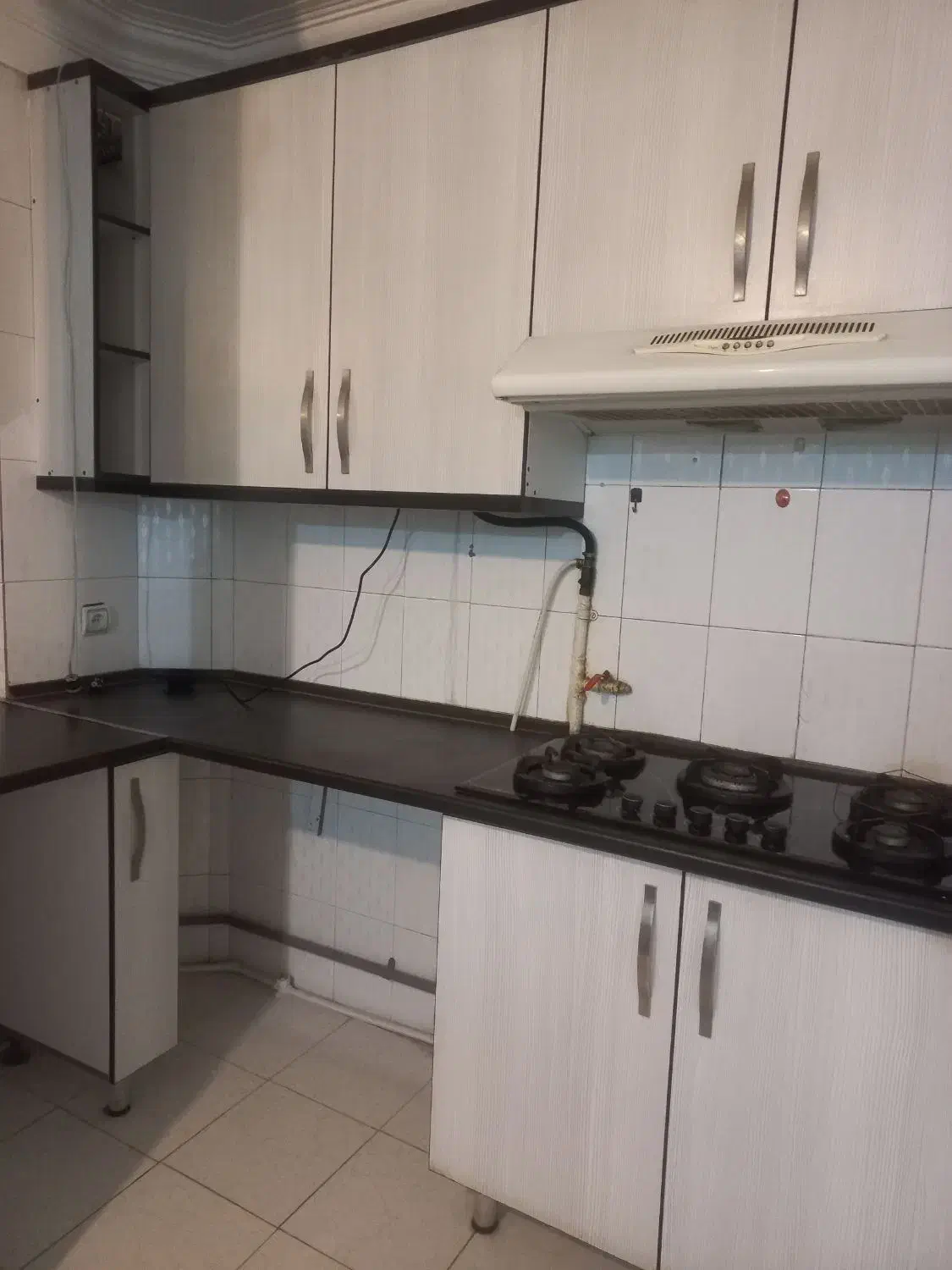 اپارتمان ۶۵ متری خ اولیایی