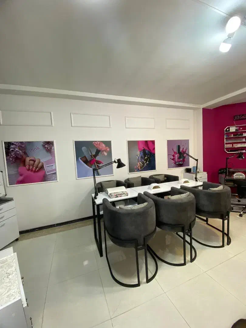 واگذاری سالن زیبایی همراه با پرسنل در بهترین جا|خدمات آرایشگری و زیبایی|رشت, معلم|دیوار