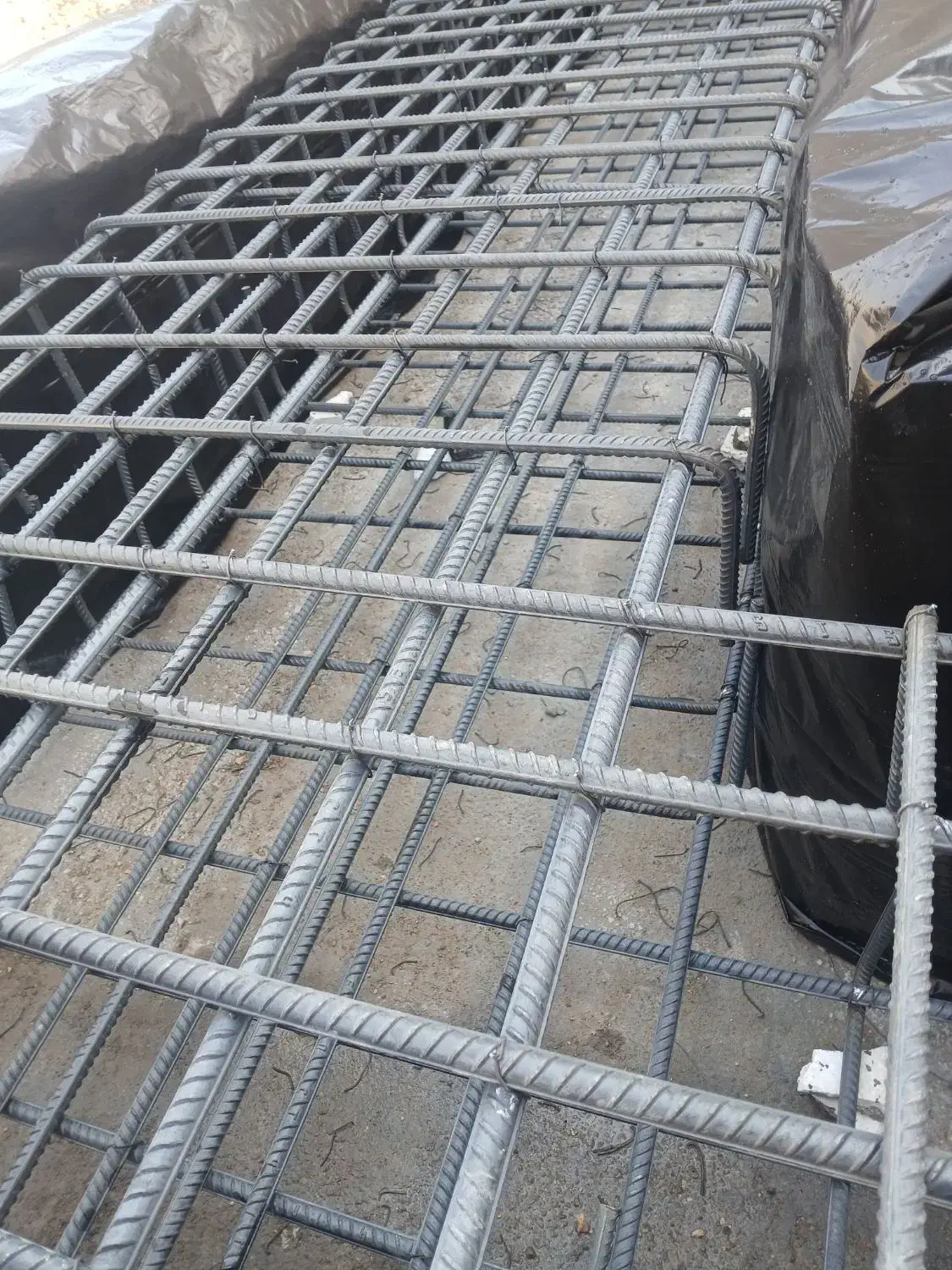 به تعدادی استه کار یا کارگر وارد آرماتوربندی|استخدام معماری، عمران و ساختمانی|زابل, |دیوار